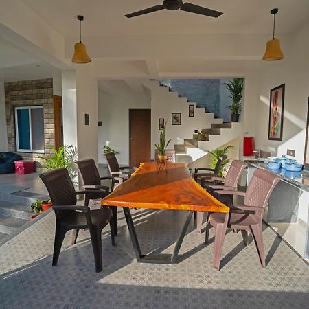 Almond Villa Alībāg Ngoại thất bức ảnh